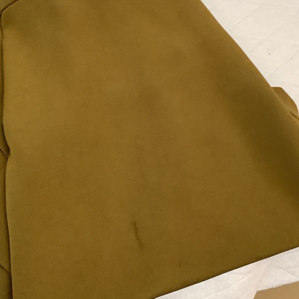 Uniqlo Ocre Women's Blouse - Picture 6 of 6